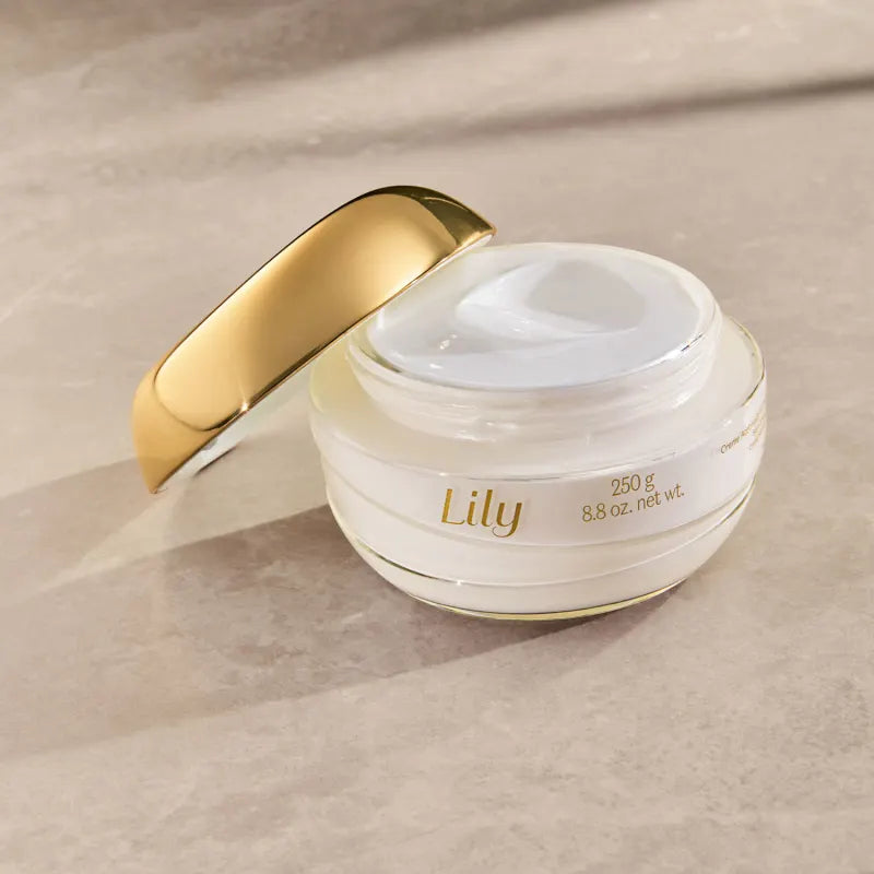 Lily Satin Moisturizing Deodorant Body Cream 250g